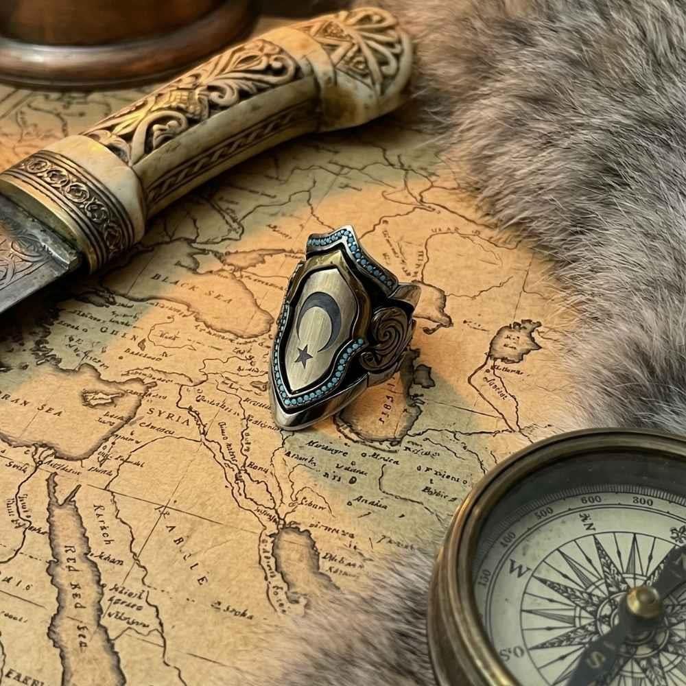 Ay Yıldız İşlemeli Ayarlanabilir Gümüş Zihgir Okçu YüzüğüThumb Ring