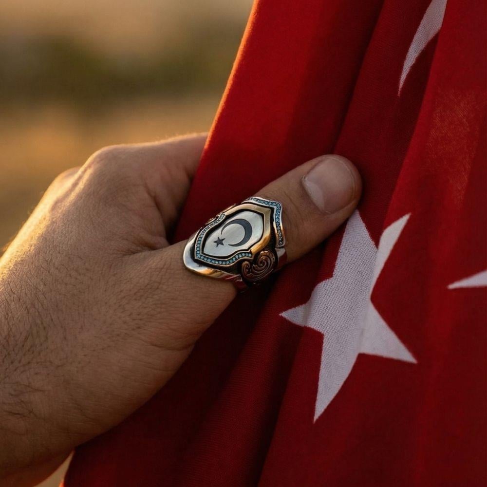 Ay Yıldız İşlemeli Ayarlanabilir Gümüş Zihgir Okçu YüzüğüThumb Ring
