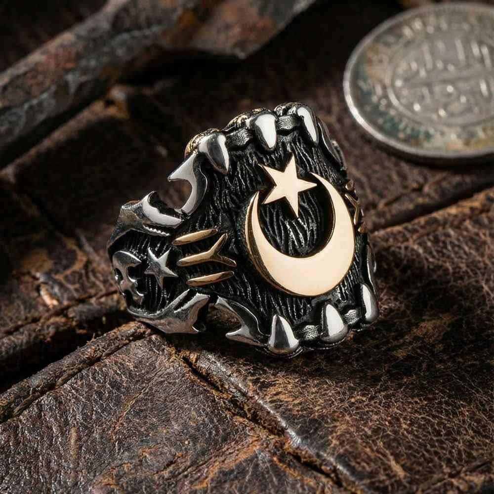 Ay Yıldız İşlemeli Yanları IYI Motifli Gümüş Erkek YüzükAy Yıldız Yüzükler