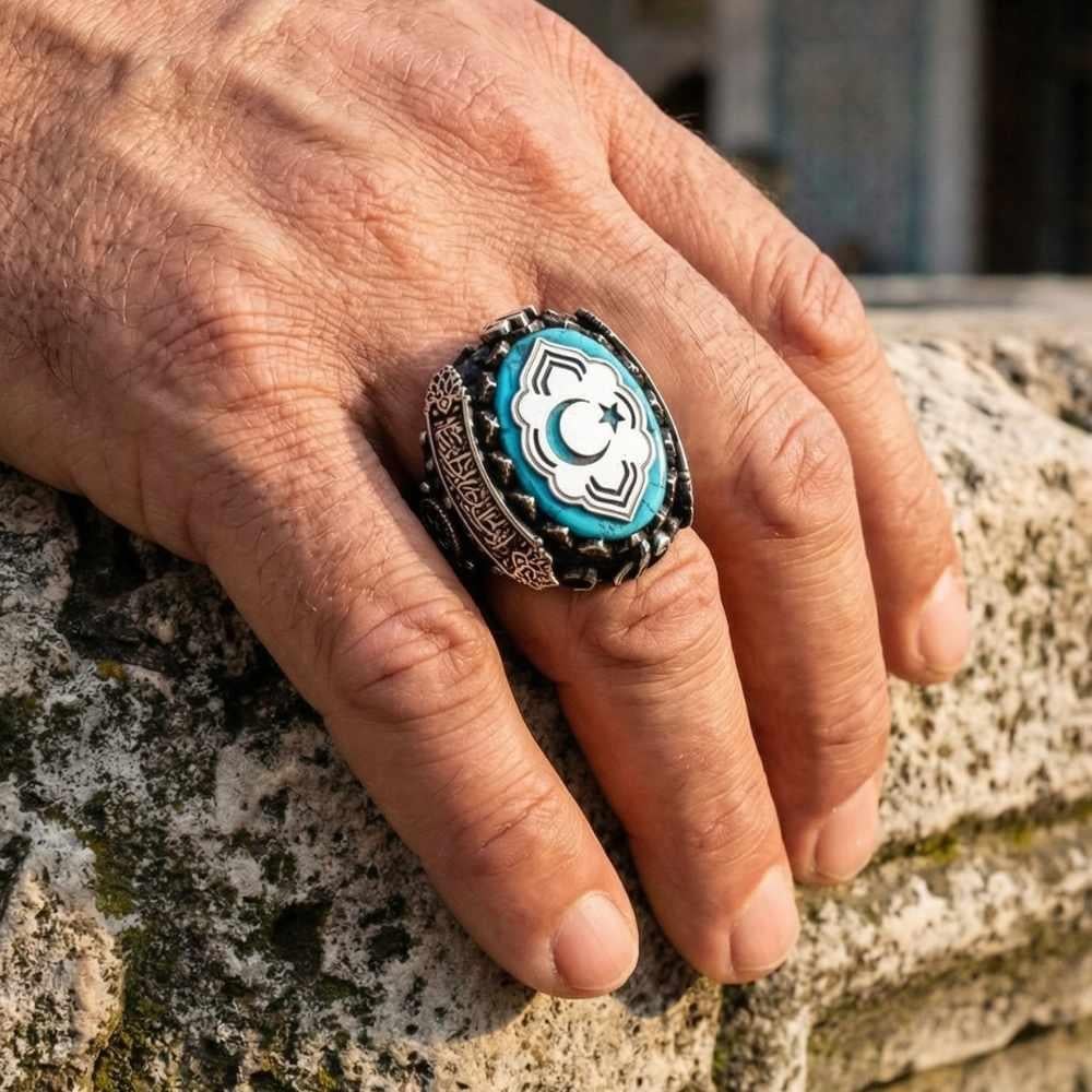 Ay Yıldız İşlemeli Yanları Kelime-i Tevhid Gümüş YüzükAy Yıldız Yüzük