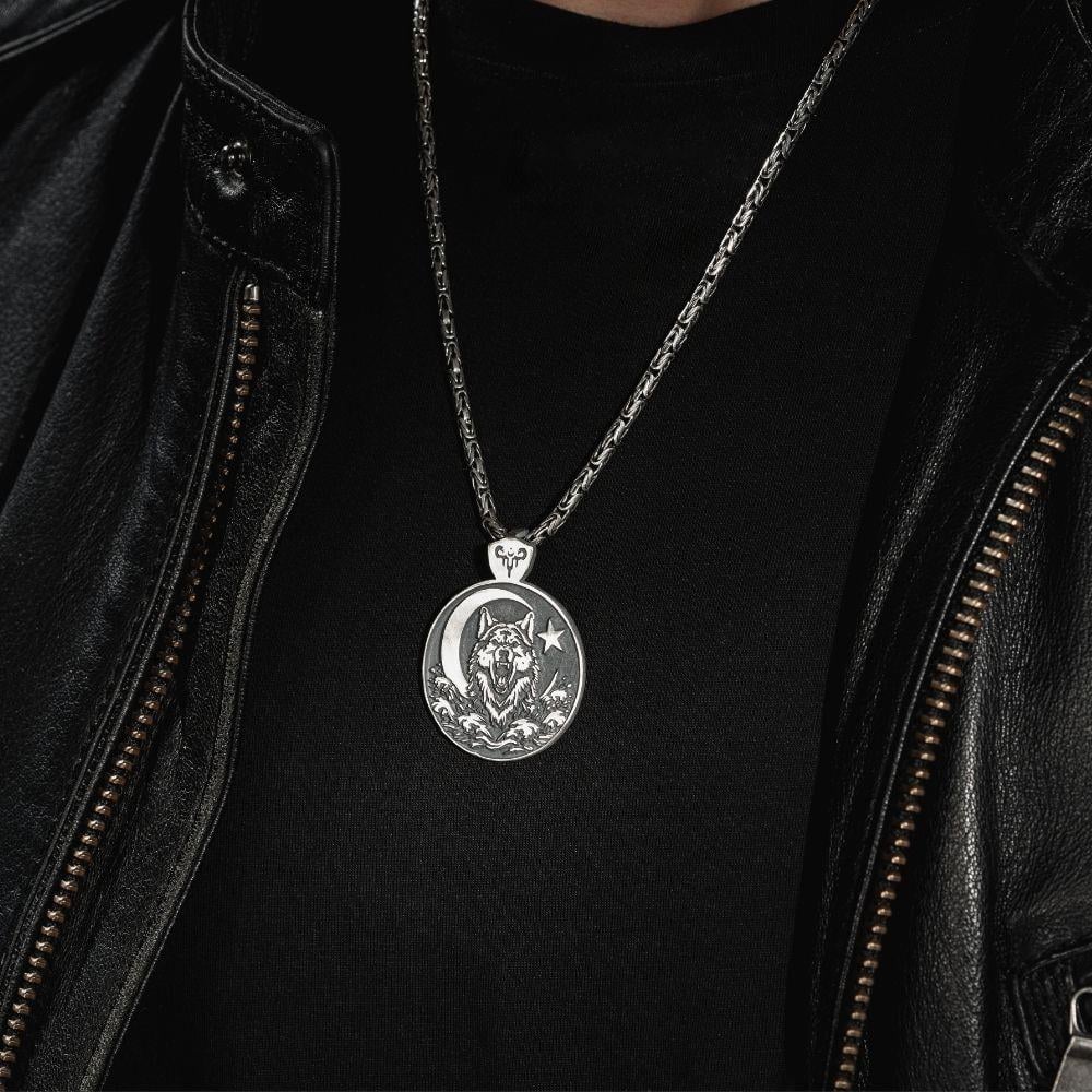 Ay Yıldız Koruyucusu Gümüş Kolye