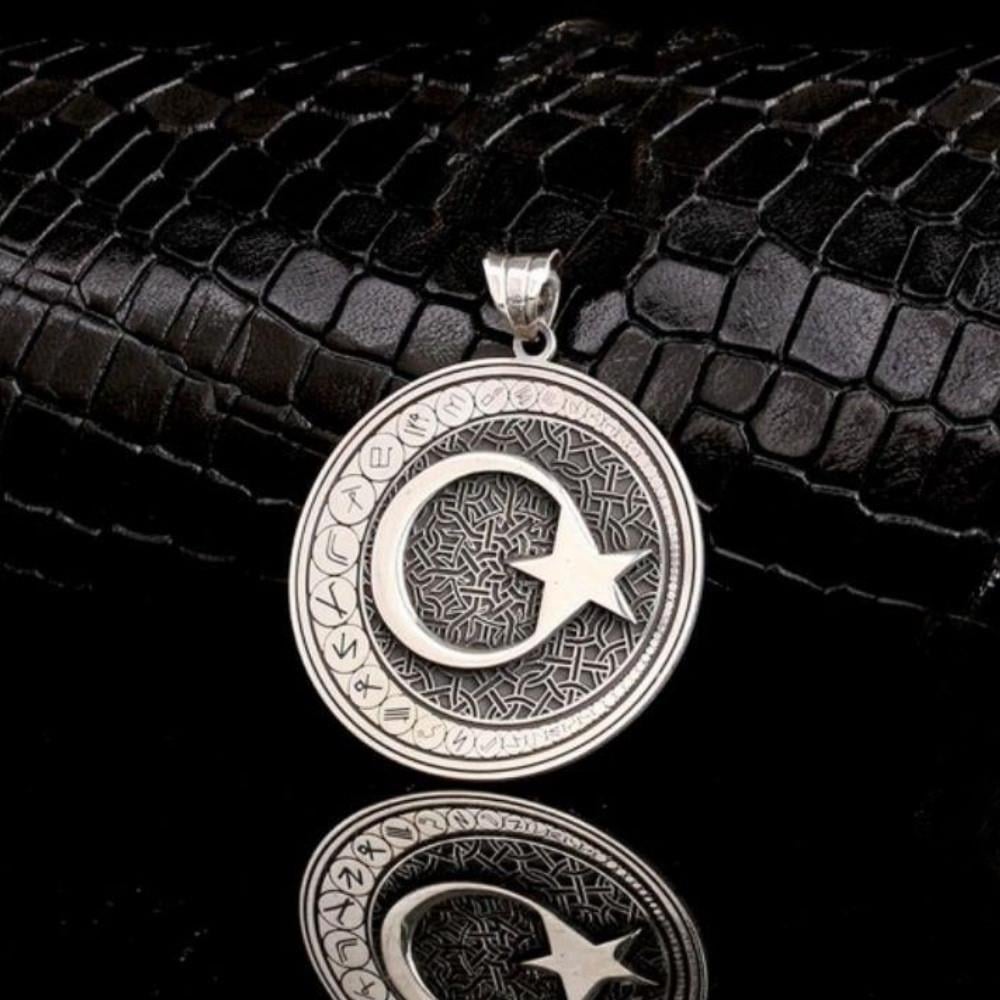 Ay Yıldız Türk Boyları İşlemeli Gümüş Kolye UcuKolye Ucu
