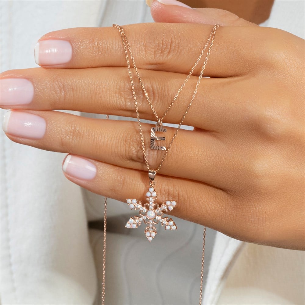 Baş Harfli Opal Taşlı Kar Tanesi Gümüş Kolye Rose