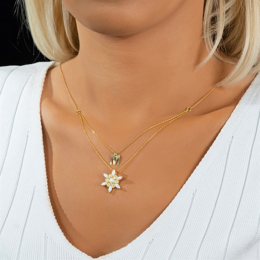Baş Harfli Rüzgar Çiçeği Opal Gümüş Kolye Gold
