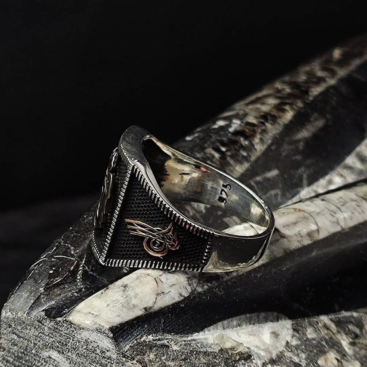Çift Başlı Kartal Kabartmalı Erkek Gümüş Yüzük