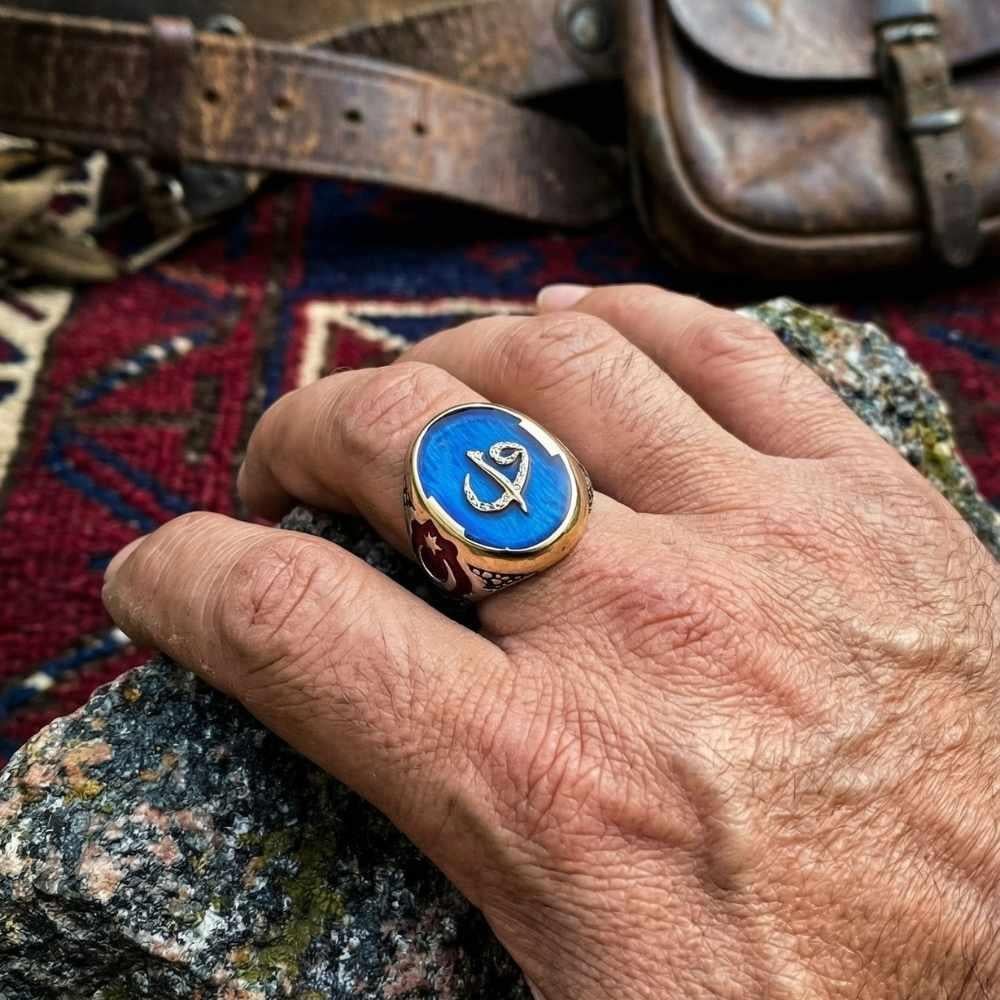 Elif Vav Mavi Mineli Gümüş Erkek YüzükElif Vav Yüzük