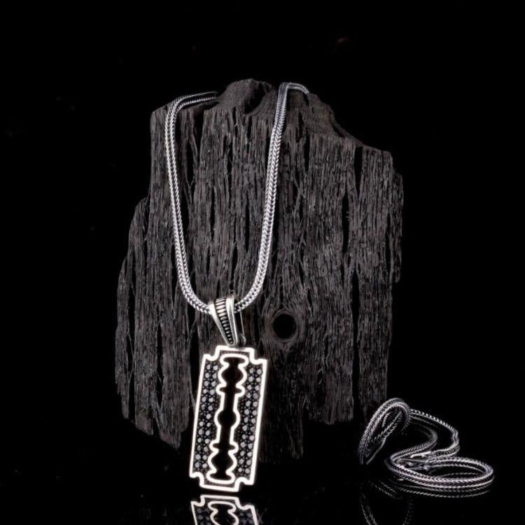 Gümüş Jilet Model Yüzük Kolye KombiniYüzük Kolye Kombinleri