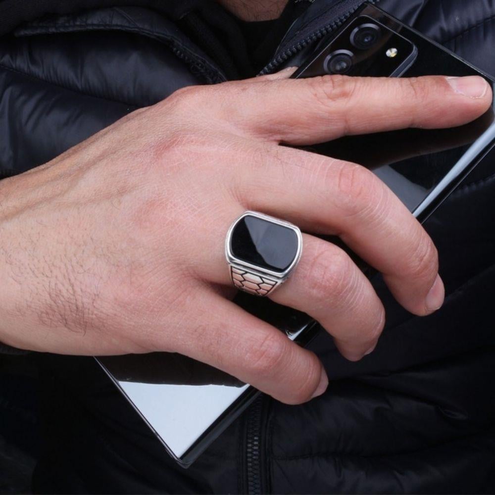 Gümüş Petek Model Oniks Taşlı Erkek YüzükOnyx Stone Ring