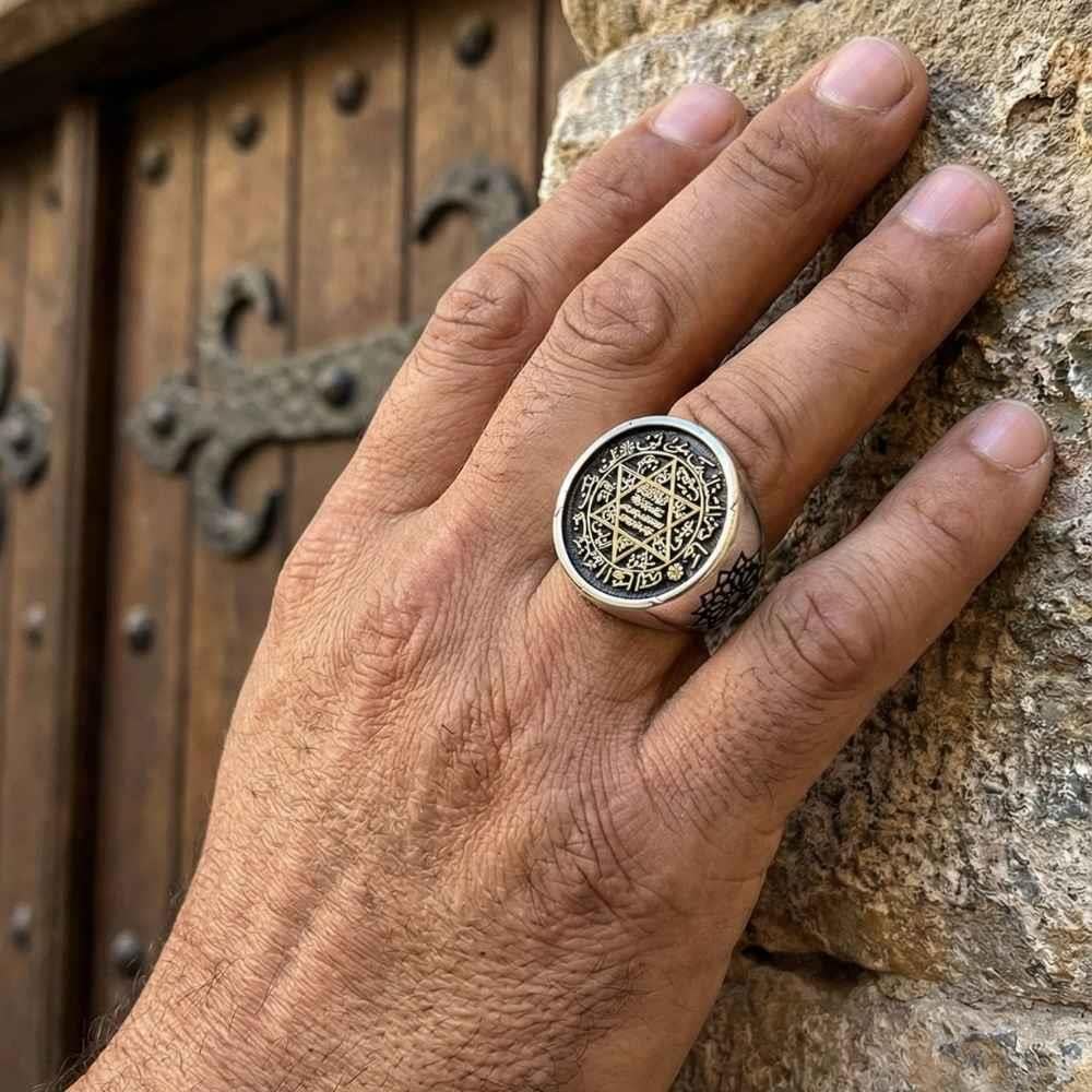 Hz Süleyman Mührü İşlemeli Selçuklu Motifli Gümüş YüzükSüleyman Mührü Yüzükler