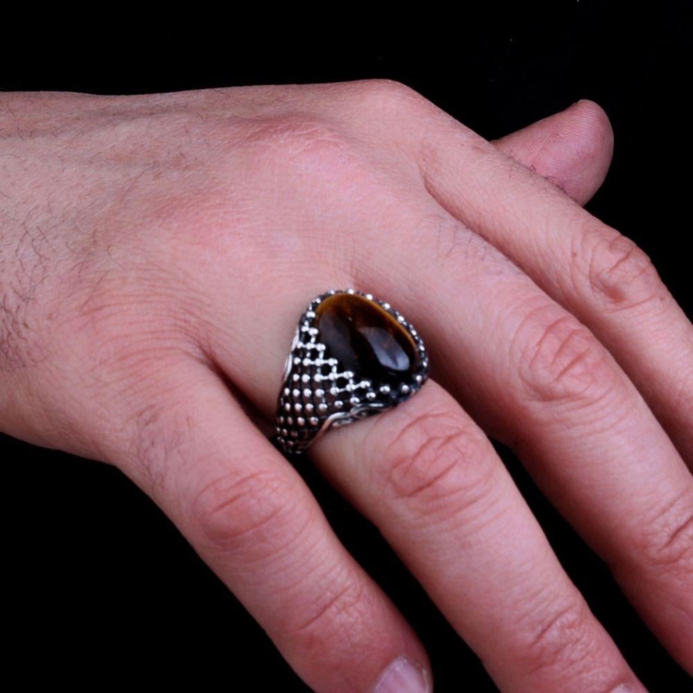 Kafes Detaylı Kaplan Gözü Taşlı Gümüş YüzükTiger Eye Stone Ring