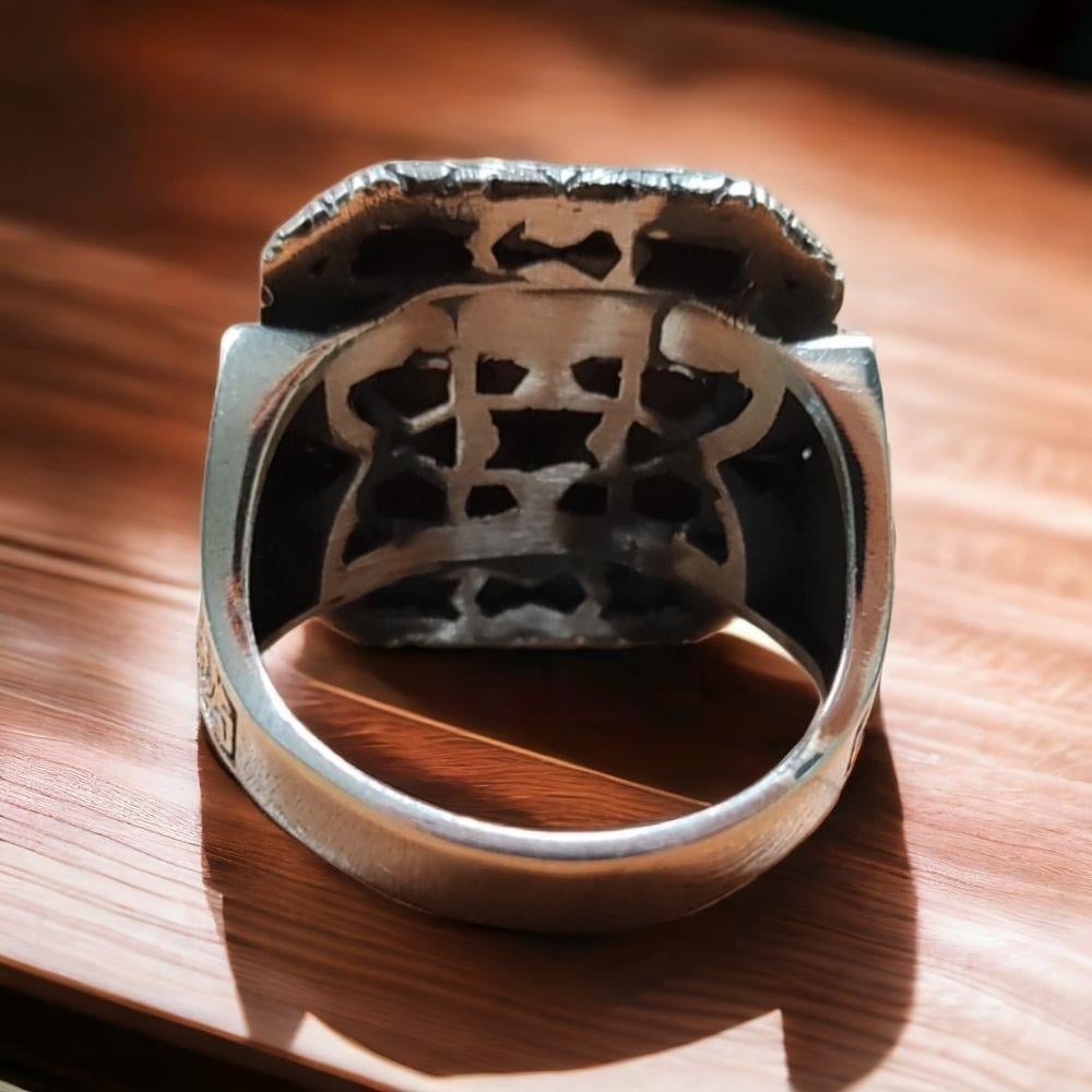 Kalem İşlemeli Ay Yıldız Bozkurt Gümüş Yüzük