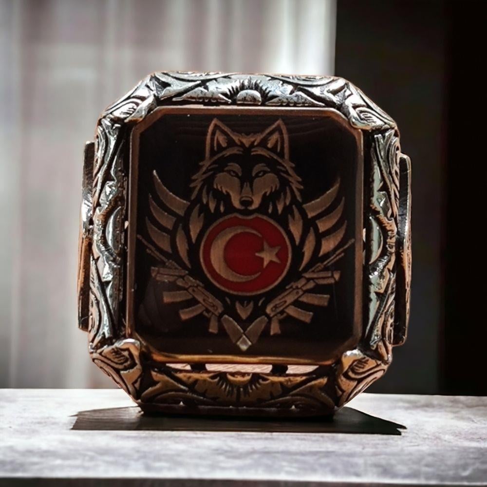 Kalem İşlemeli Ay Yıldız Kurt İşlemeli Gümüş Yüzük