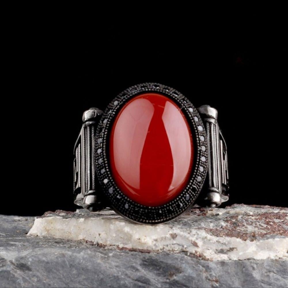 Kalkan Model Kırmızı Akik Taşlı Gümüş Erkek YüzükAgate Stone Ring