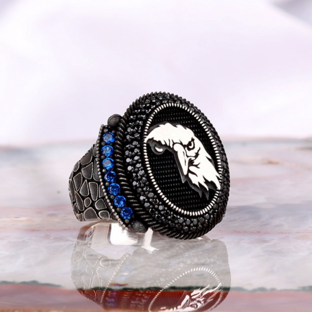 Kartal İşlemeli Mavi Zirkon Taşlı Gümüş Yüzük