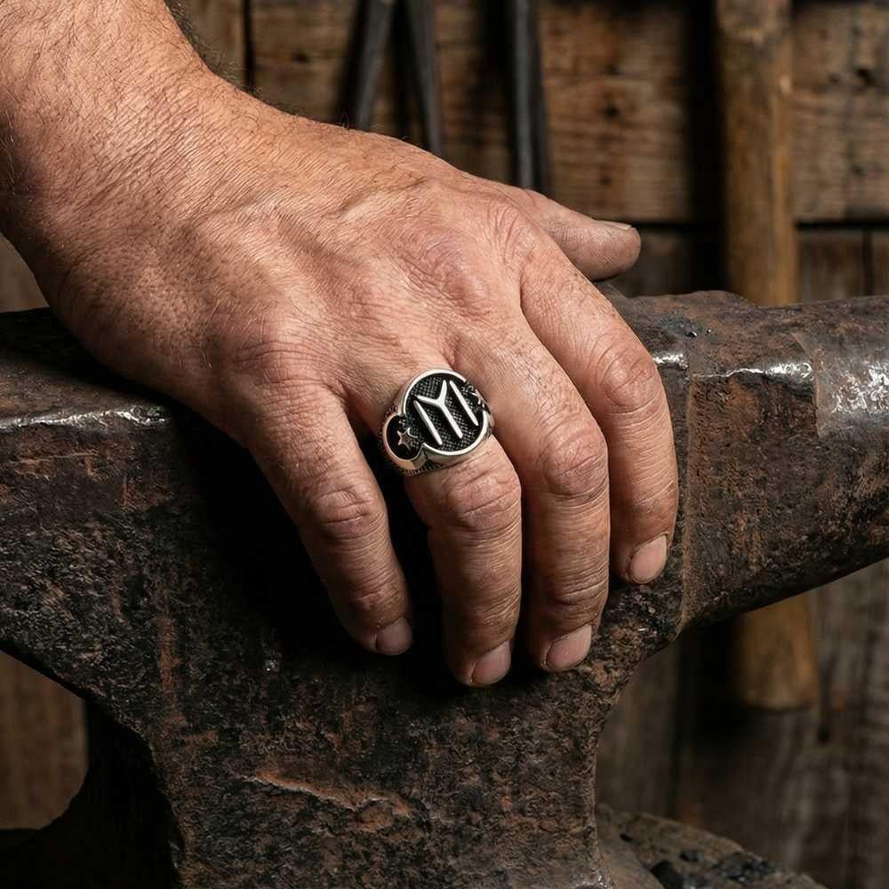 Kayı Boyu Desenli Ay Yıldız Modeli Gümüş Erkek YüzükKayi Ring