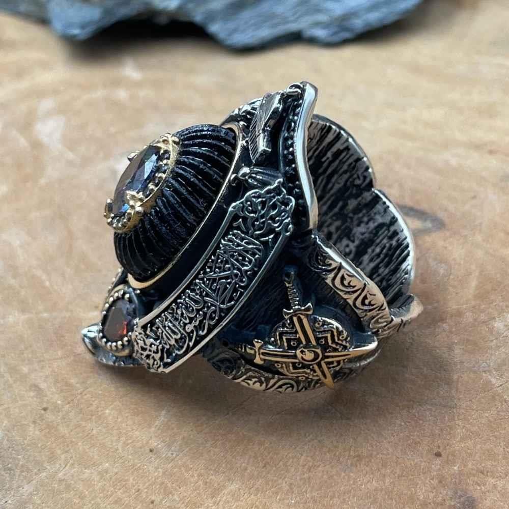 Kelime-i Tevhid İşlemeli Mistik Topaz Gümüş Zihgir YüzükMistik Topaz Taşlı Yüzükler