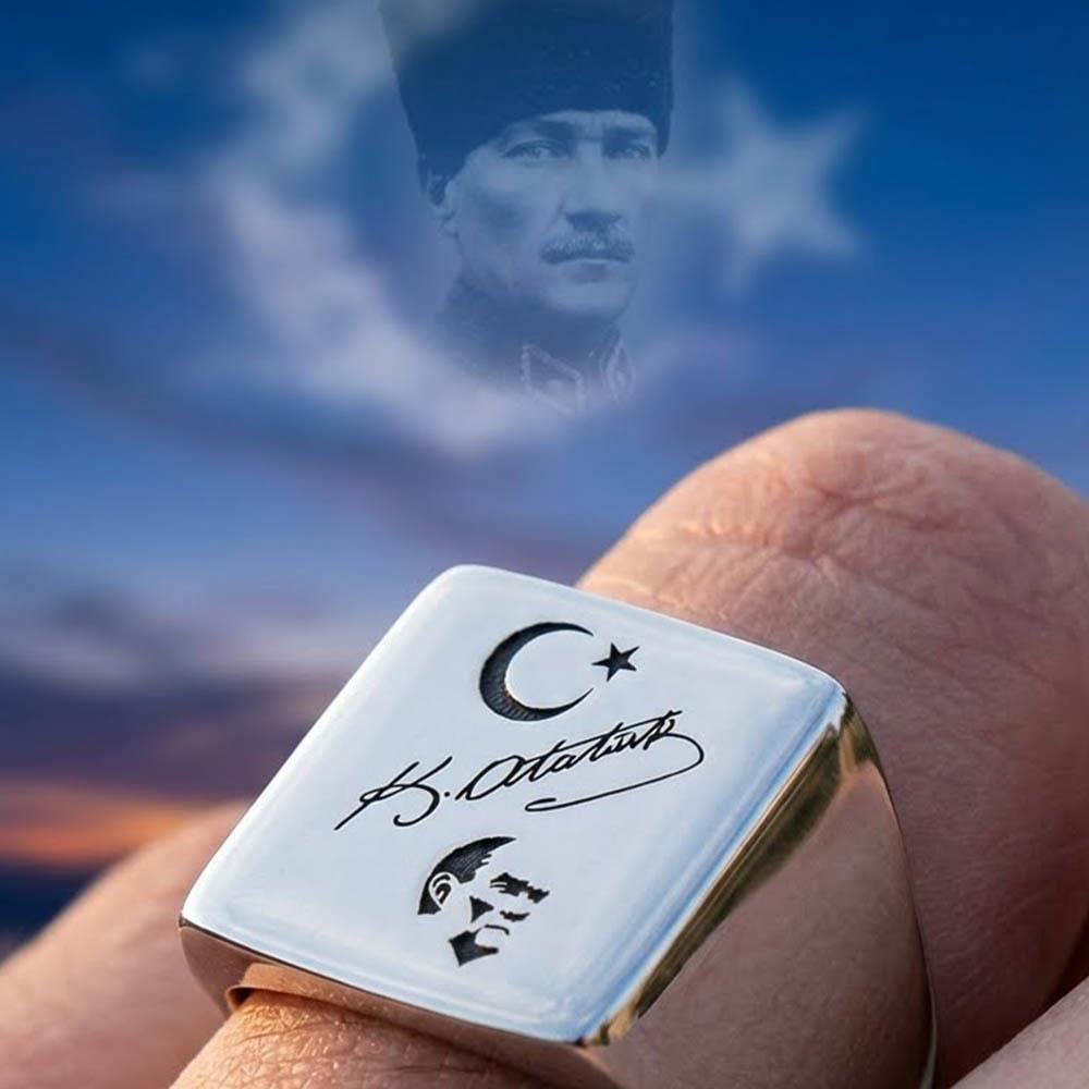 Kemal Atatürk ve İmzası İşlemeli Ay Yıldız Gümüş YüzükAtatürk Yüzükleri