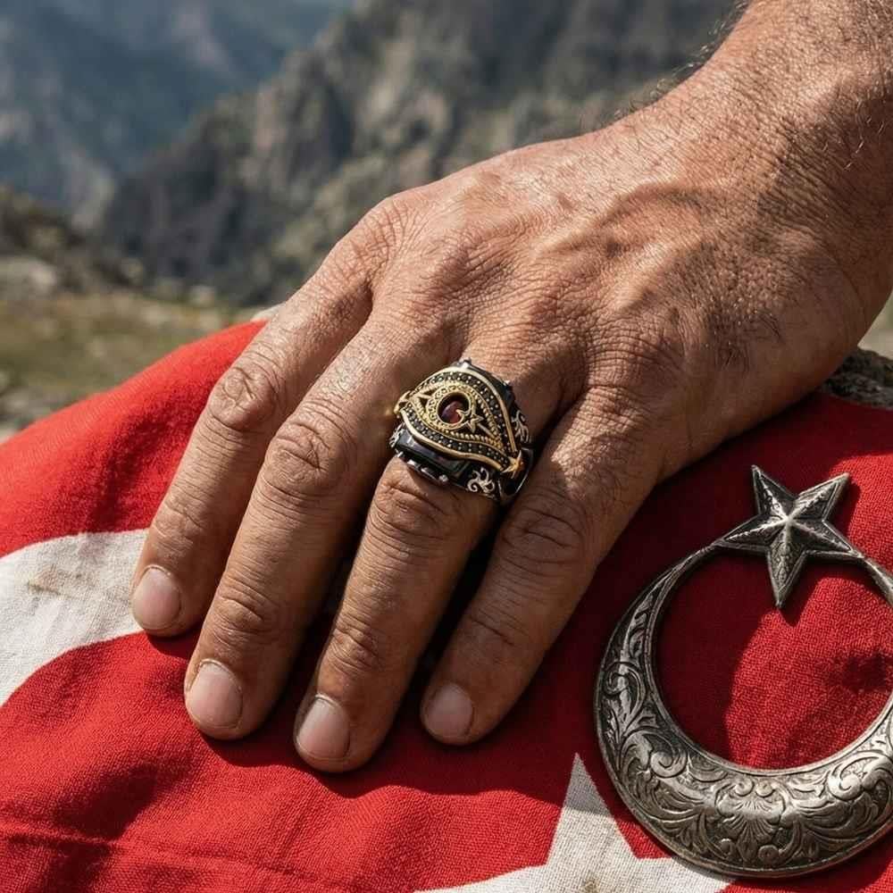 Kemerli Ay Yıldız Taşlı Gümüş YüzükAy Yıldız Yüzükler