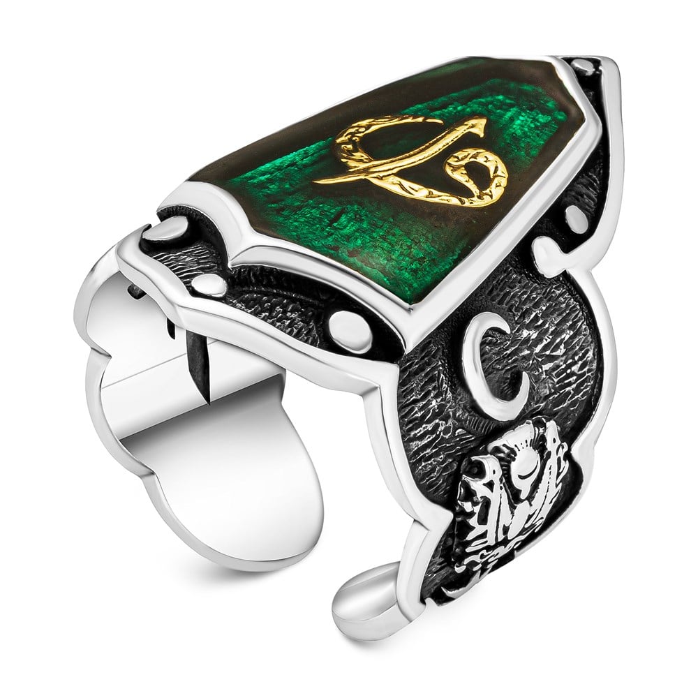 Kenarları Arma ve Tuğra Motifli Yeşil Mineli Gümüş Yüzük