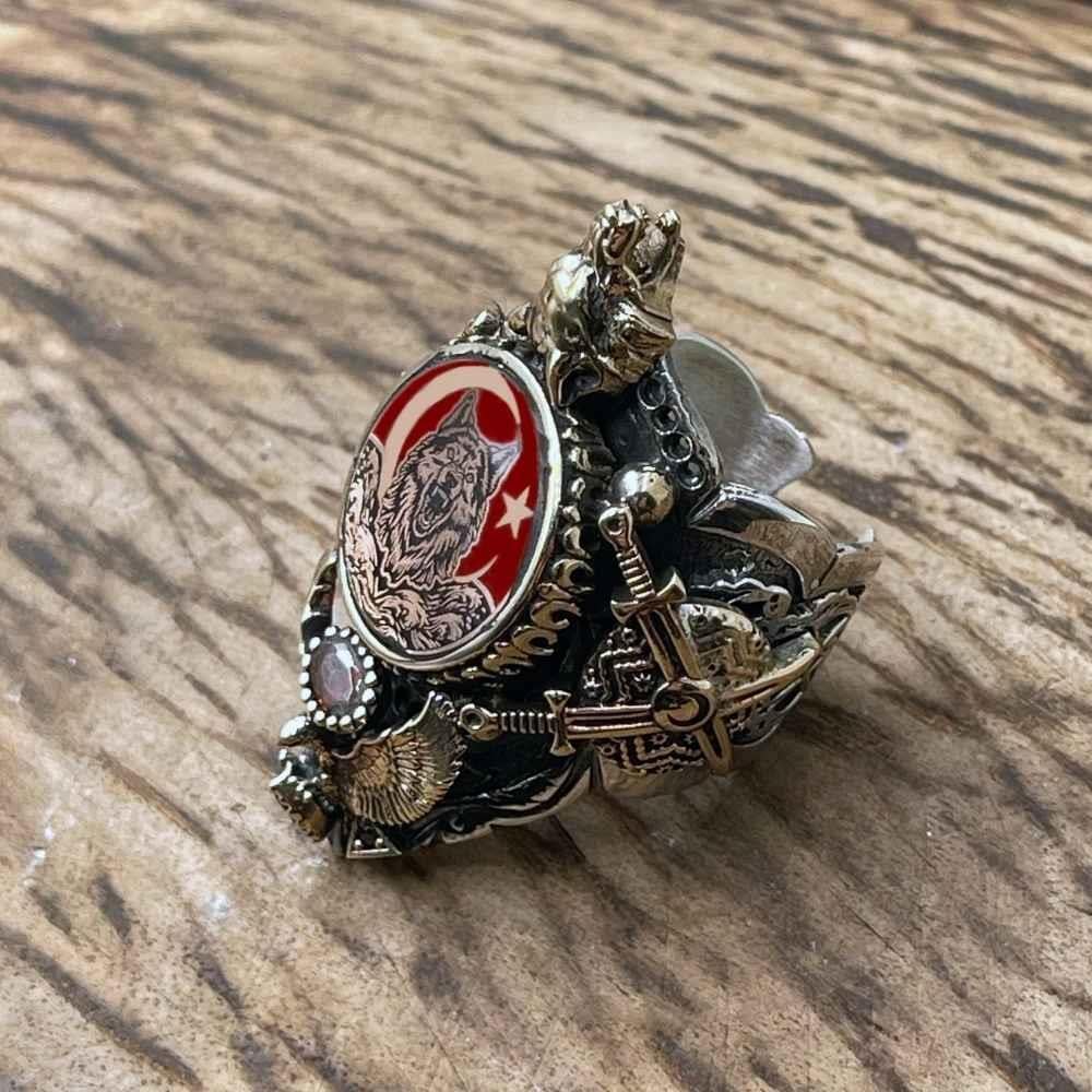 Kılıç Kalkan Bozkurt İşlemeli Gümüş Zihgir YüzükBaşparmak & Zihgir Yüzükleri