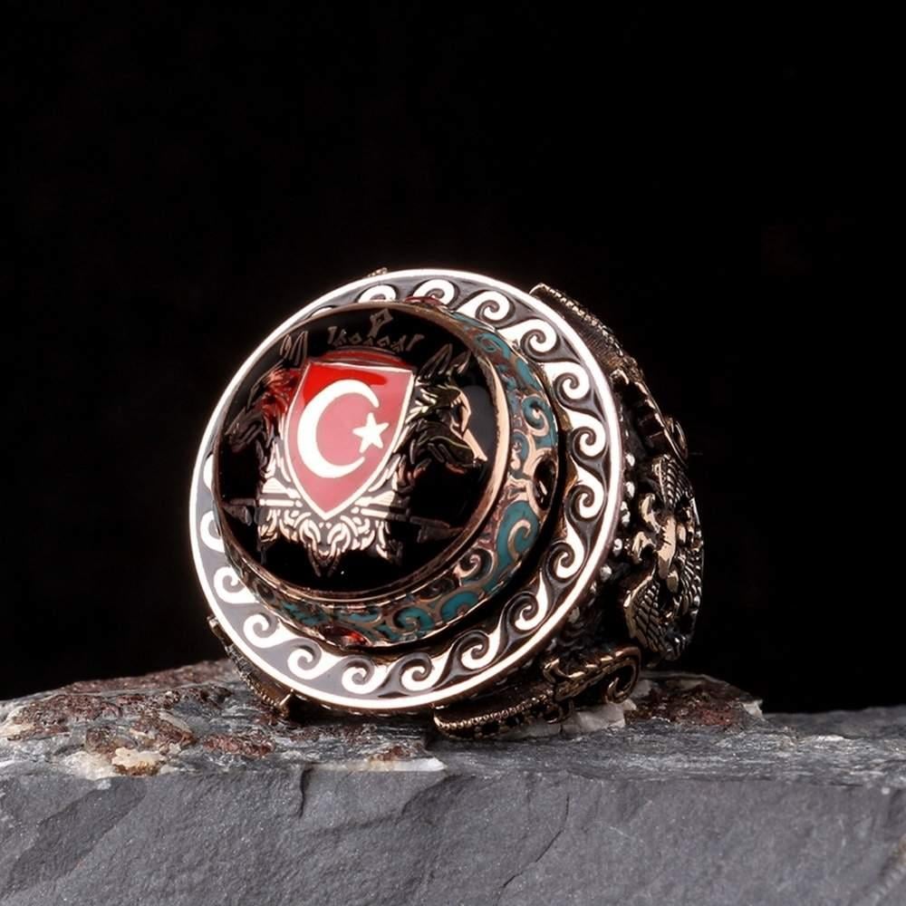 Kırmızı Ay Yıldız Motifli Gümüş YüzükBozkurt Yüzükleri
