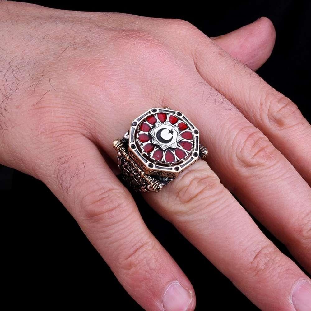 Kırmızı Mineli Kalkan Model Türk Bayrağı Gümüş YüzükAy Yıldız Yüzük