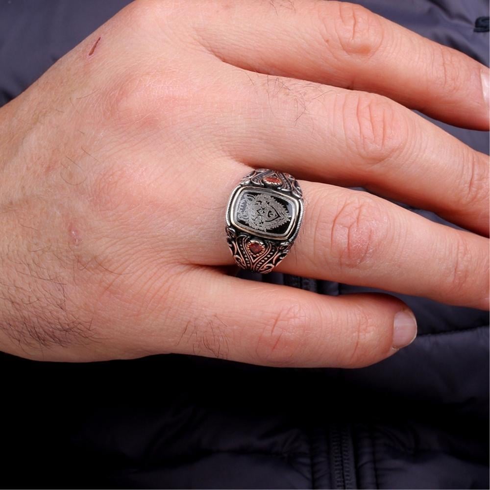Kırmızı Taşlı Bozkurt Göktürkçe Türk Gümüş YüzükBozkurt Yüzükleri