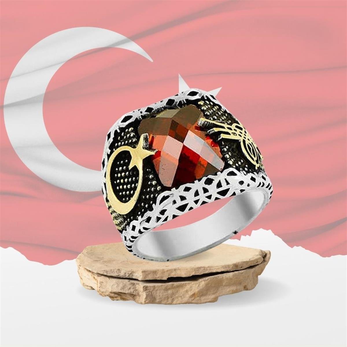 Kırmızı Zirkon Taşlı Ay Yıldız Ve Osmanlı Tuğralı Desenli Gümüş Erkek Yüzük