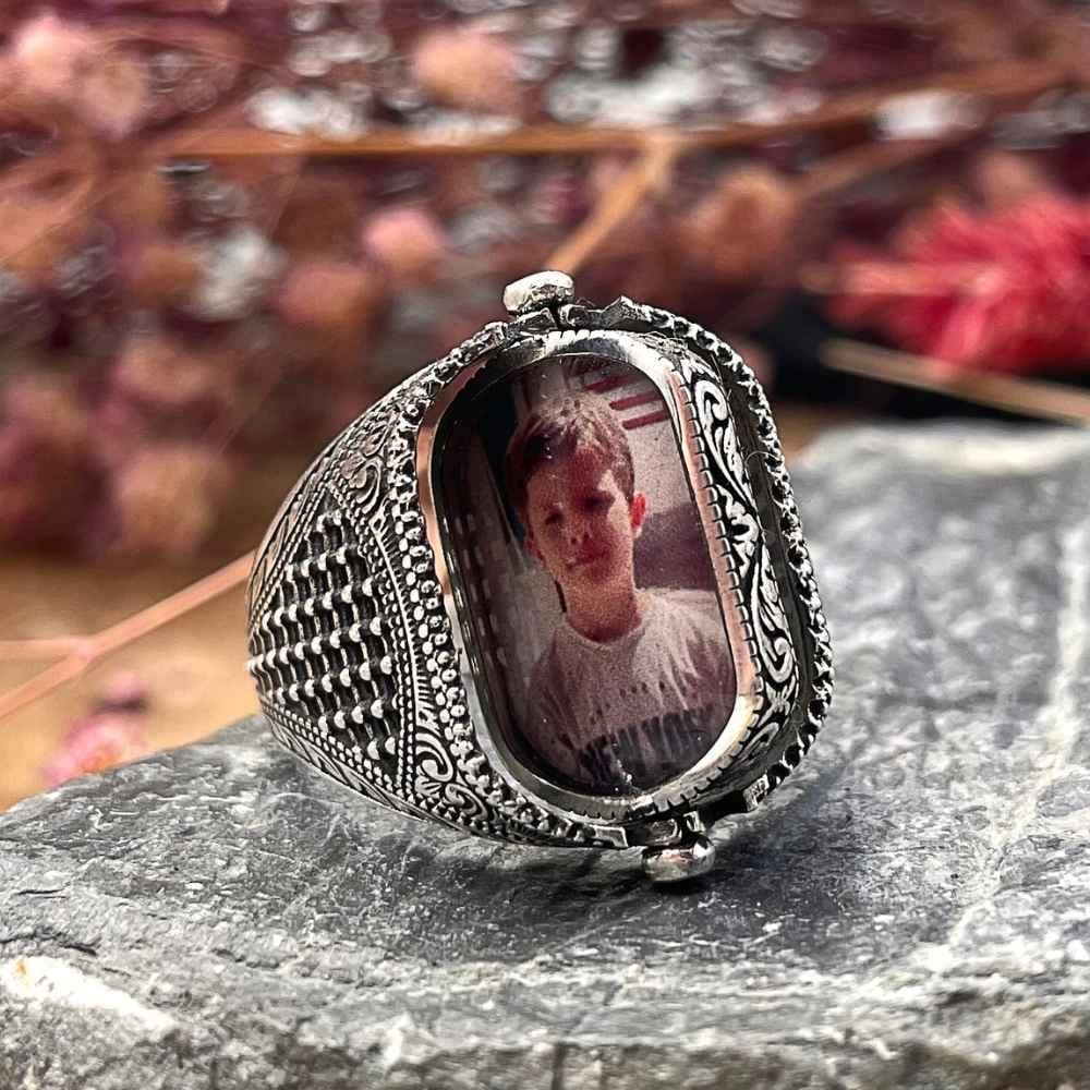 Kişiye Özel Çift Taraflı Fotoğraflı Gümüş YüzükDouble Sided Ring