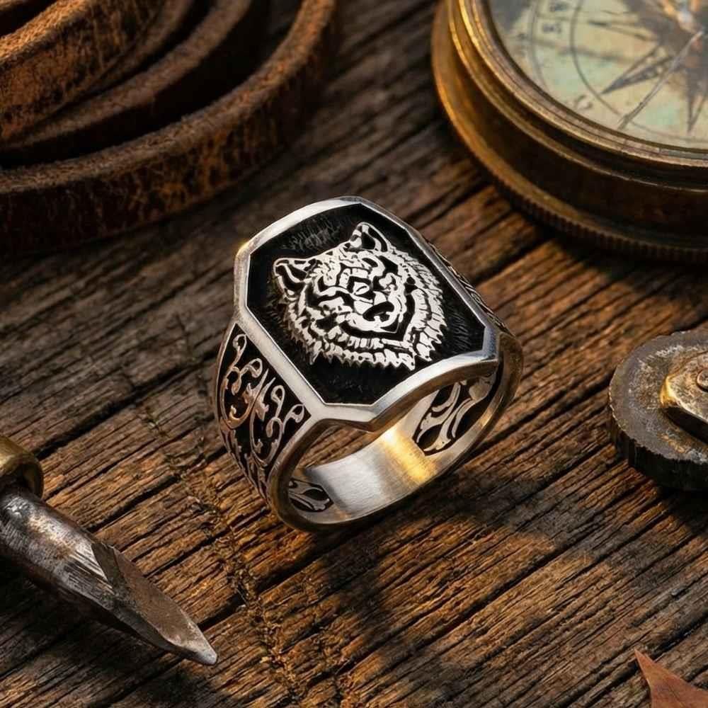 Kurt Kafa Gümüş YüzükKurt Yüzük