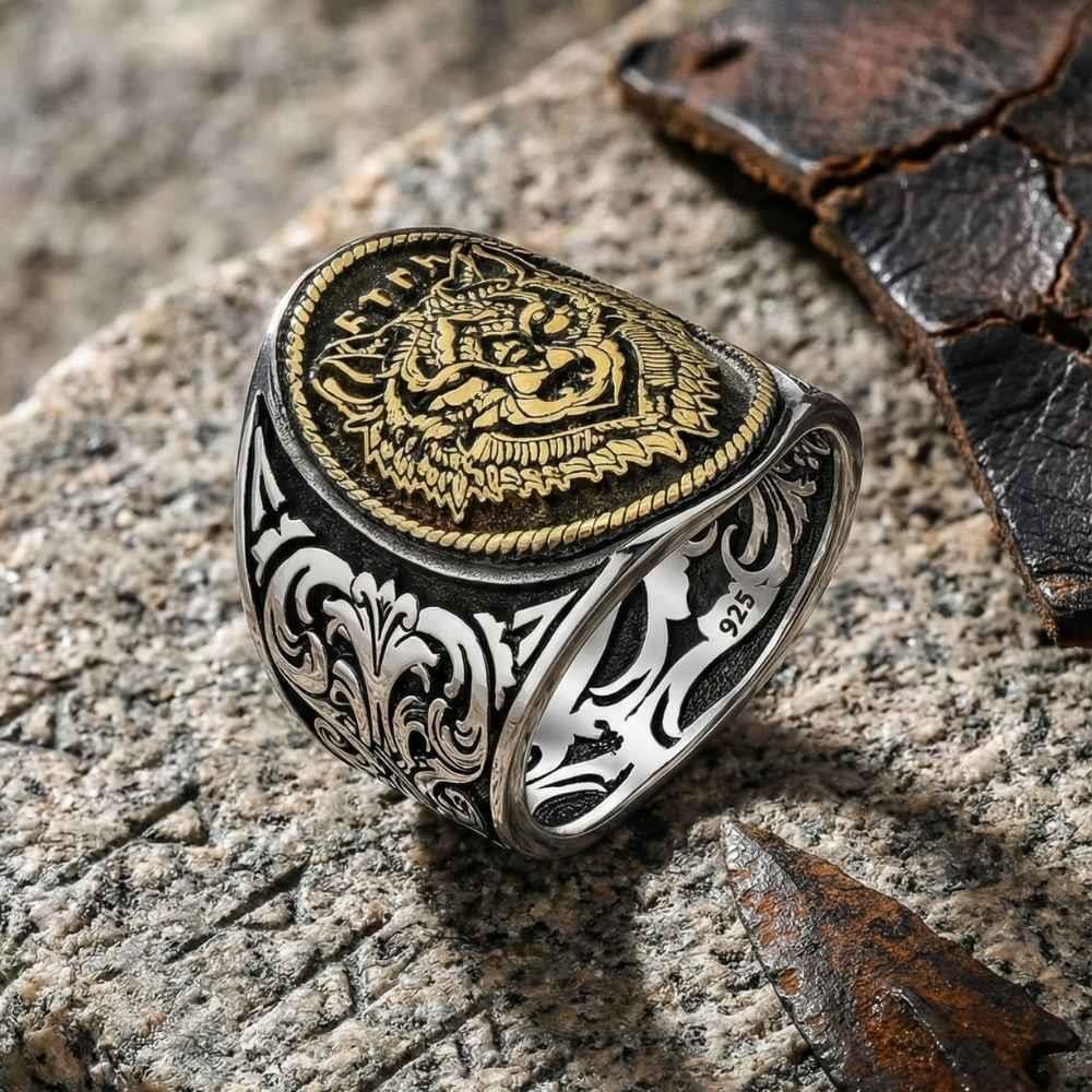 Kurt Kafası İşlemeli Osmanlı Motifli Gümüş YüzükBozkurt Yüzükleri