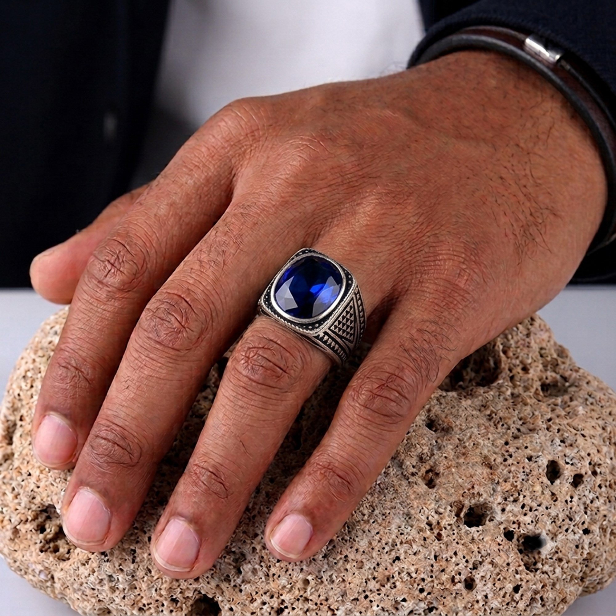 Mavi Renk Zirkon Taşlı 925 Ayar Gümüş YüzükZircon Stone Ring
