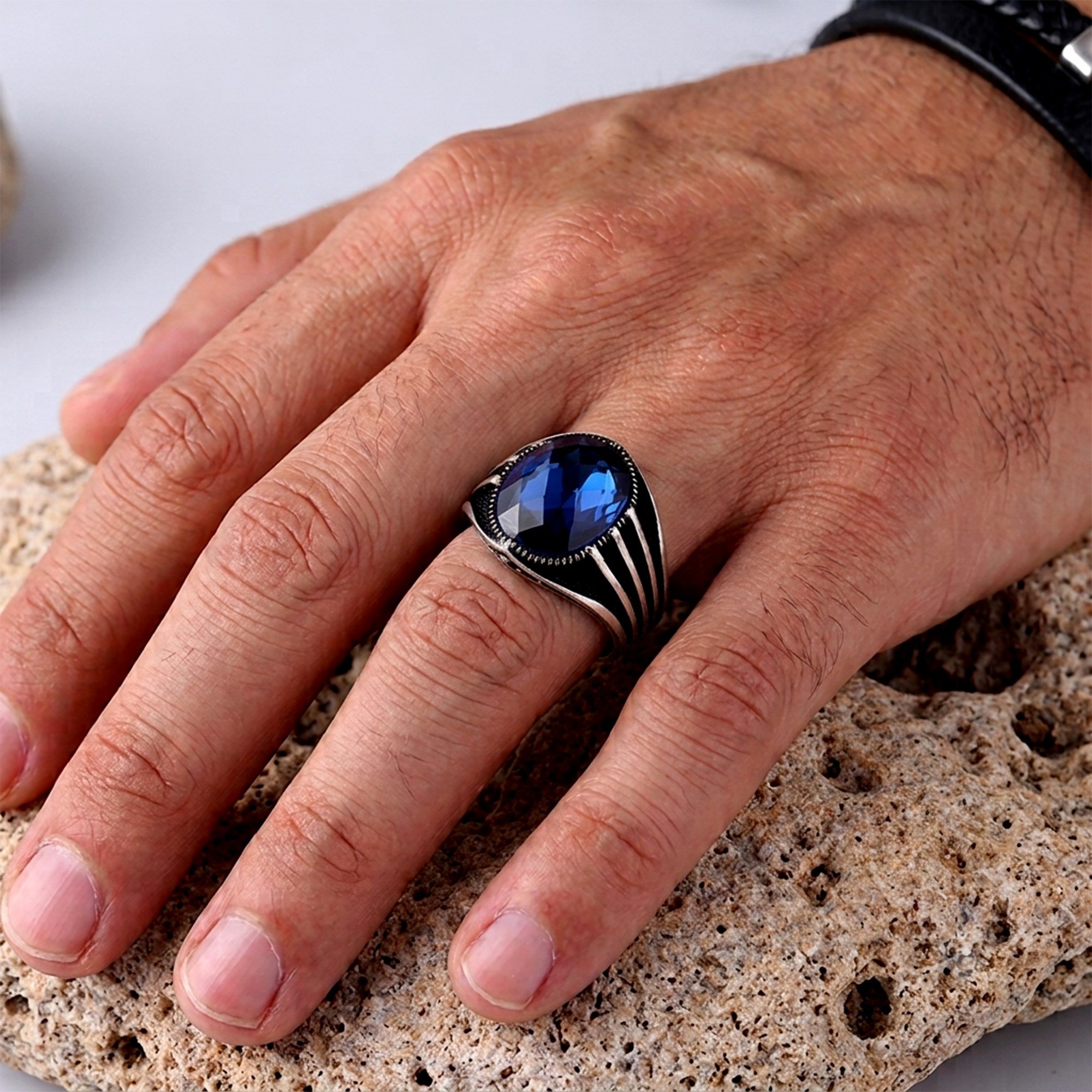 Mavi Renk Zirkon Taşlı 925 Ayar Gümüş YüzükZircon Stone Ring