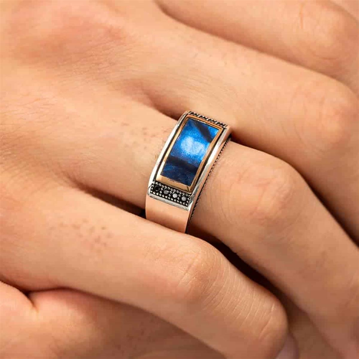 Mavi Sedef Desenli Kenarları Zirkon Taşlı Gümüş Yüzük