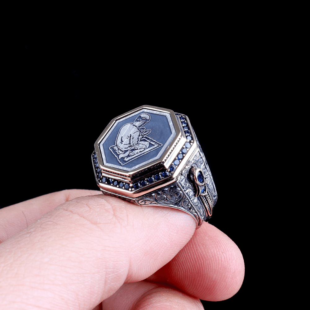 Mavi Zirkon Taşlı Namaz İşlemeli Gümüş Yüzük