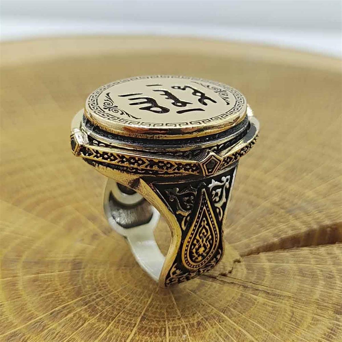 Mührü Şerif İşlemeli Erkek Gümüş Yüzük