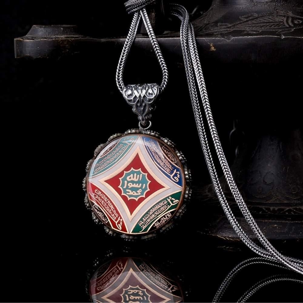 Mührü Şerif Sureler İşlemeli Gümüş KolyeDualı Kolye
