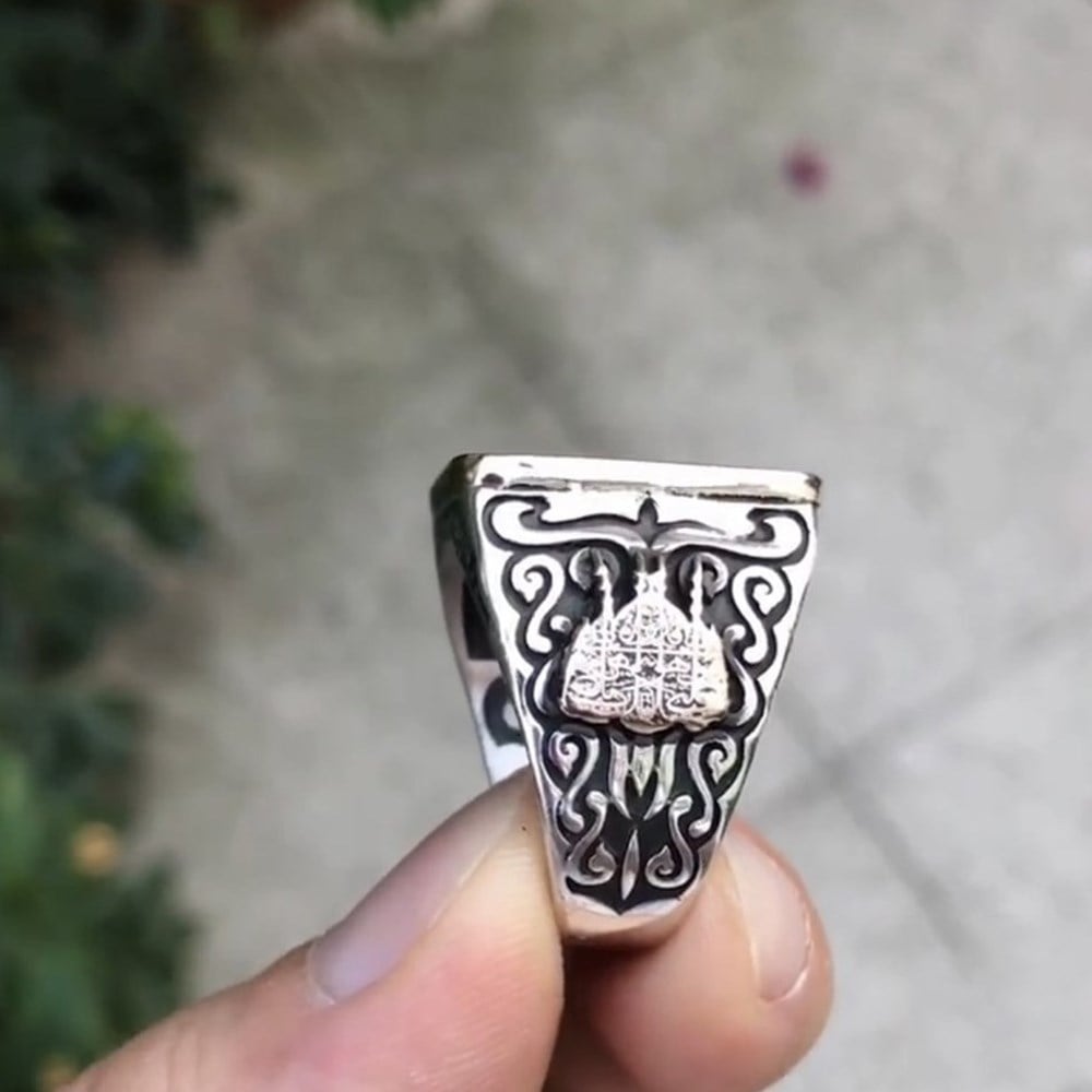 Mührü Süleyman İşlemeli Kare Gümüş Yüzük