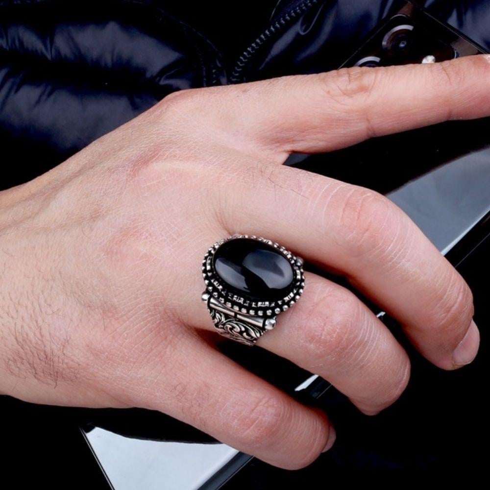 Oniks Taşlı Gümüş Oval Model Erkek YüzükOnyx Stone Ring