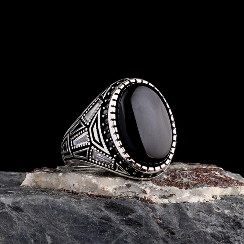 Oniks Taşlı Oval 925 Ayar Gümüş Erkek YüzükOniks Taşlı Yüzükler