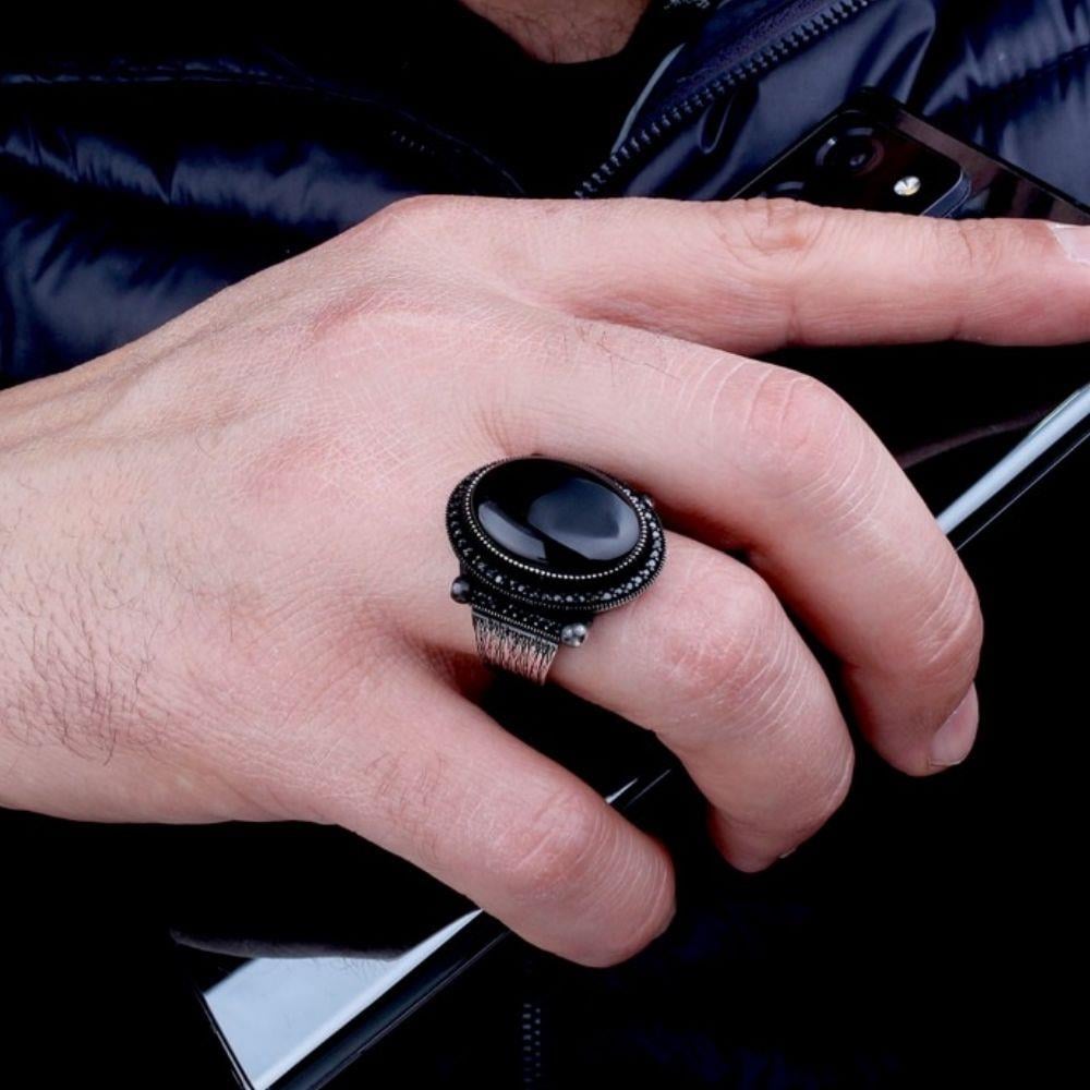Oniks Taşlı Oval 925 Ayar Gümüş YüzükOniks Taşlı Yüzükler