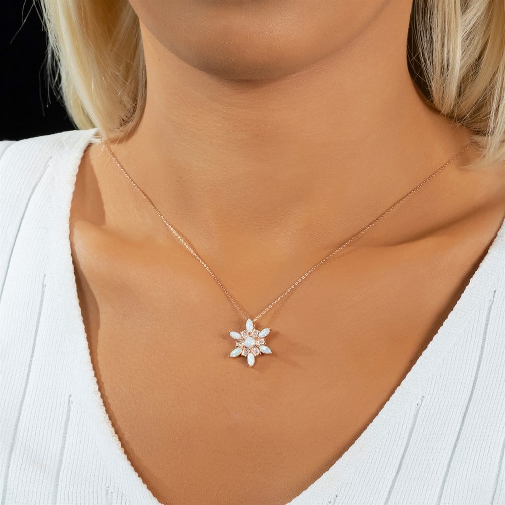 Opal Taşlı Rüzgar Çiçeği Model Gümüş Kolye Rose