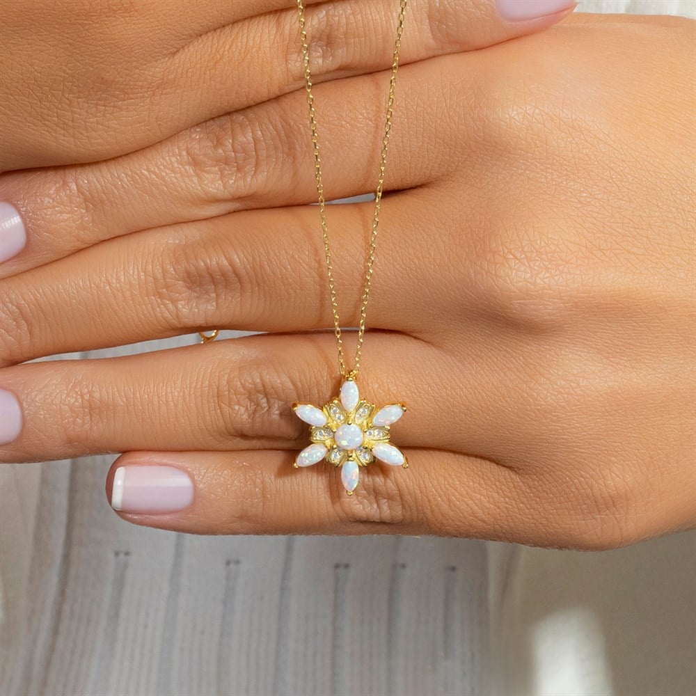 Opal Taşlı Rüzgar Çiçeği Model Gümüş Kolye Gold