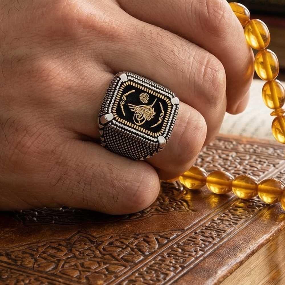 Osmanlı Tuğra İşlemeli Pençe Gümüş YüzükTuğra Yüzük