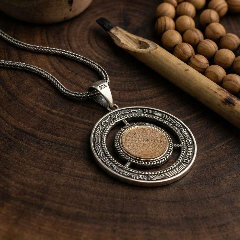 Oval İşlemeli Esmaül Hüsna Gümüş KolyeDualı Kolye