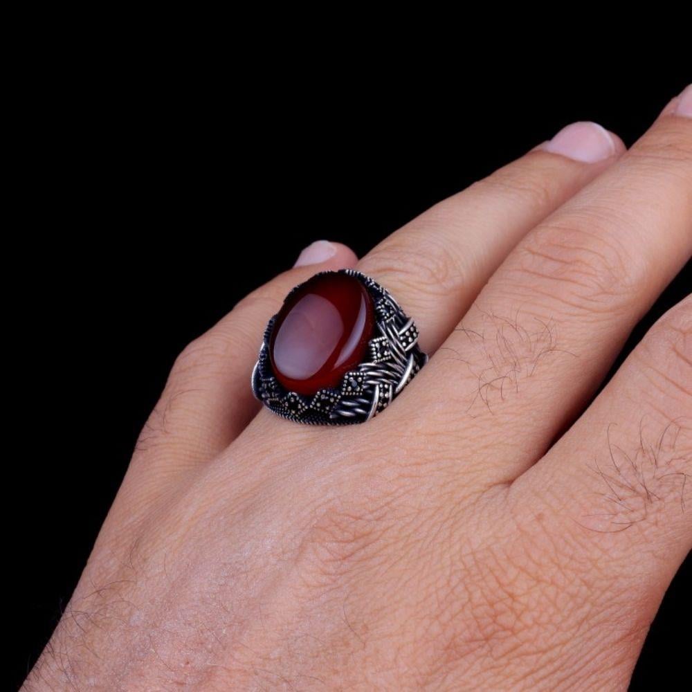 Oval Kırmızı Akik Taşı Gümüş Erkek Yüzük