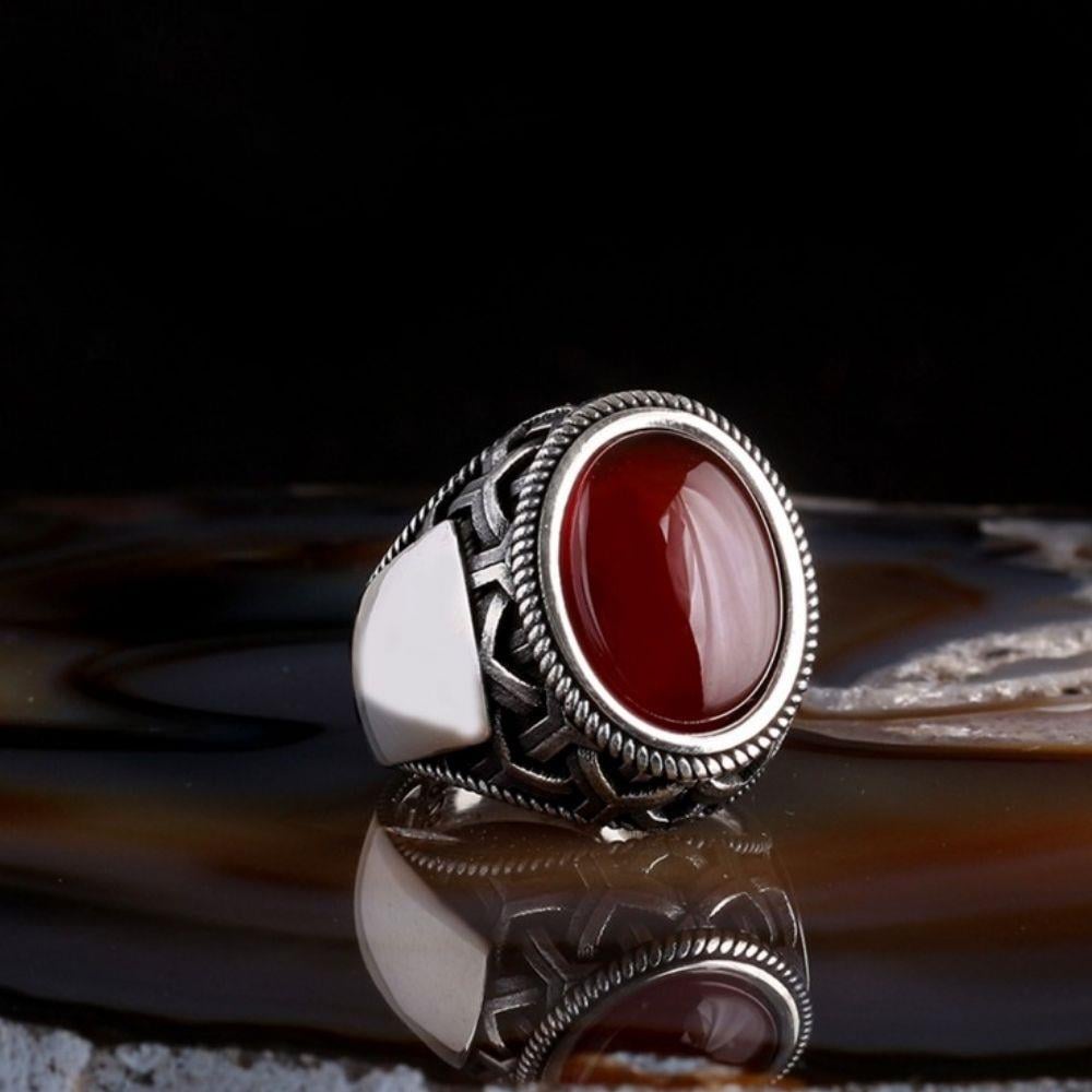 Oval Model Kırmızı Akik Taşlı Gümüş Erkek Yüzük