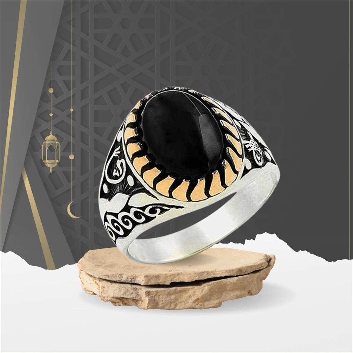 Oval Oniks Taşlı Desenli Gümüş Erkek Yüzük