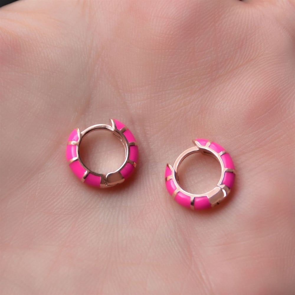 Pembe Mineli Halka Gümüş Küpe