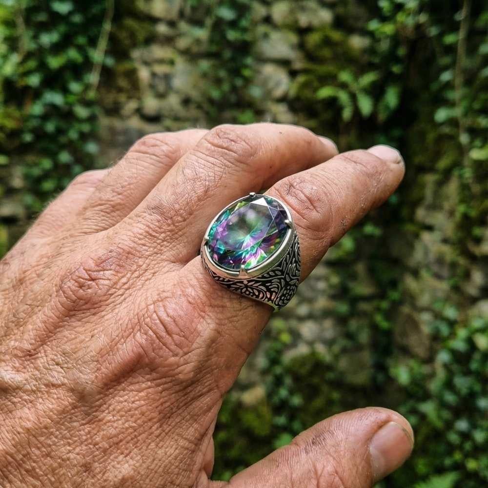 Sarmaşık Desenli Mistik Topaz Taşlı Gümüş YüzükMystic Topaz Stone Ring